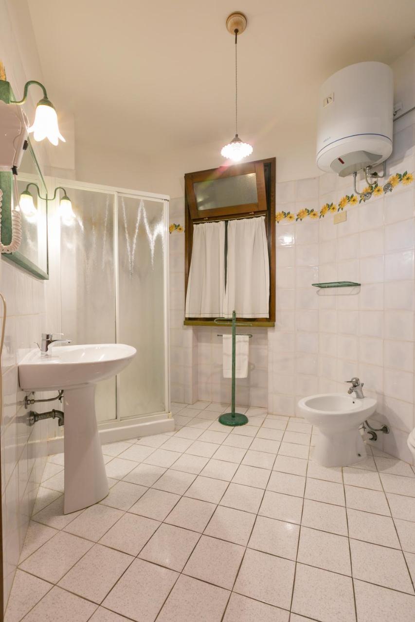 Relais La Pieve Vecchia Hotel Riparbella Eksteriør billede